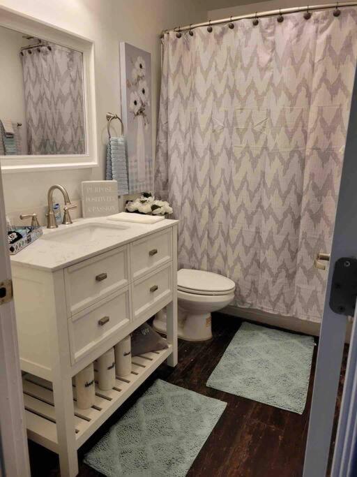Luxury Condo “Walk To Everything” 멤피스 외부 사진